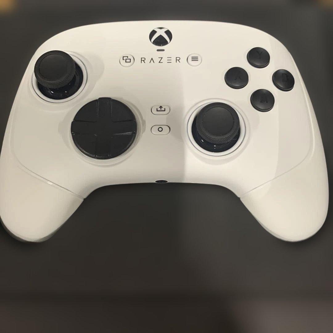 その他 Razer Wolverine V3 Tournament Edition