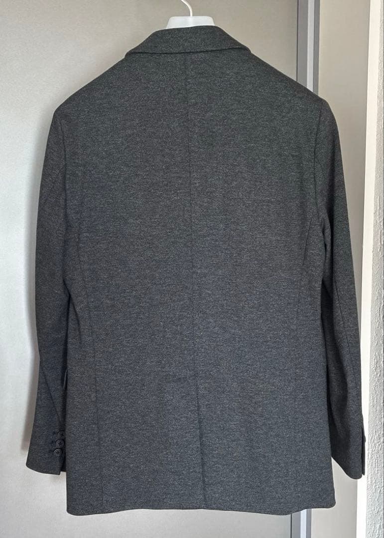 セオリーのメンズ　セットアップ