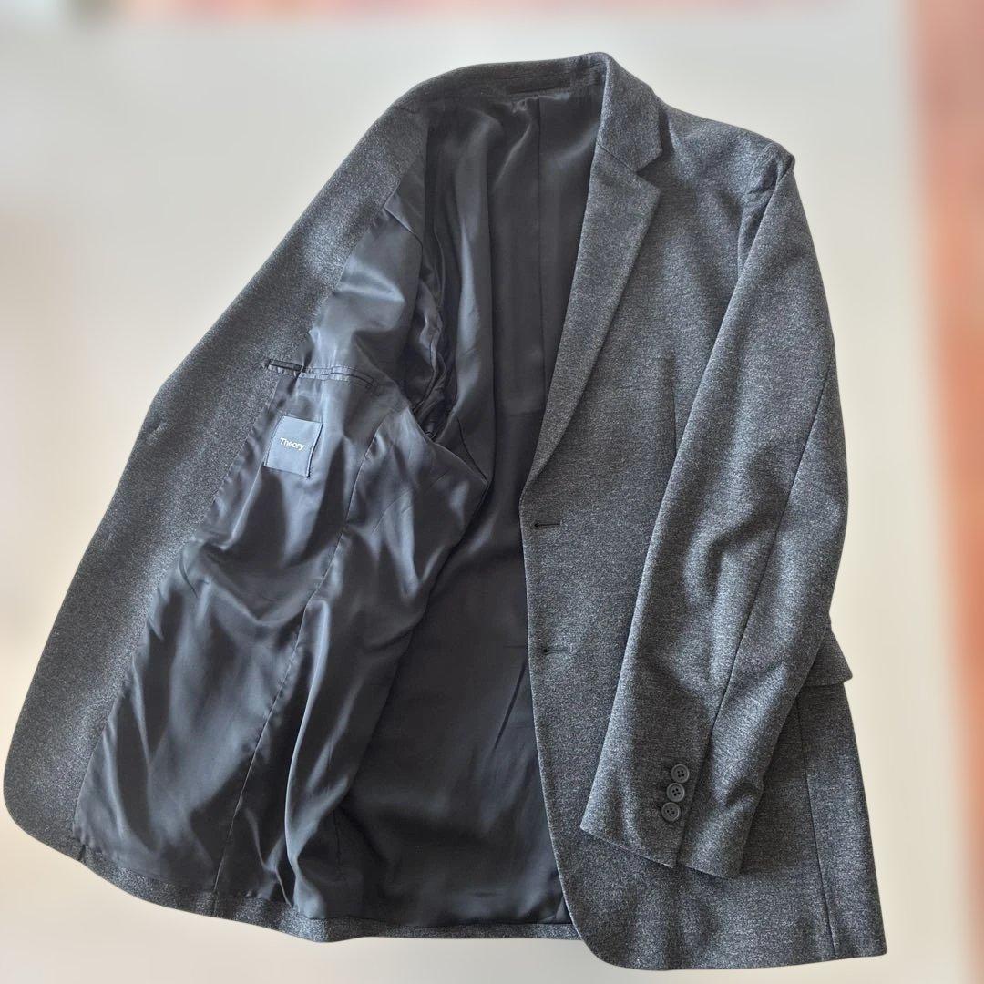 セオリーのメンズ　セットアップ