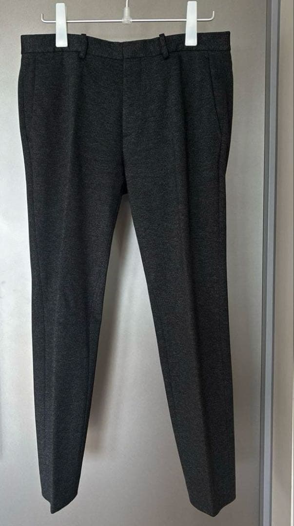 セオリーのメンズ　セットアップ