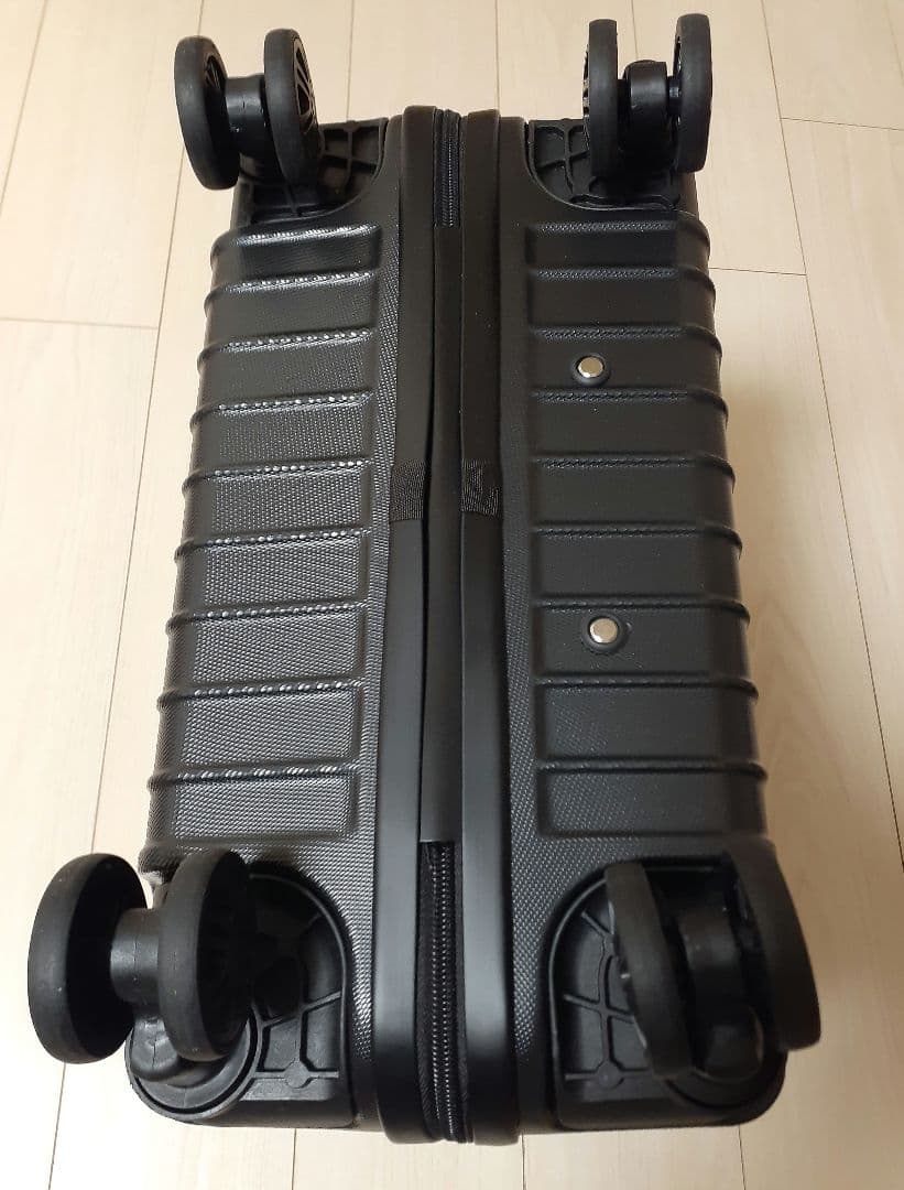 【こむぎ】阪神タイガース　ダイヤモンドプラス特典 軽量スーツケース2024