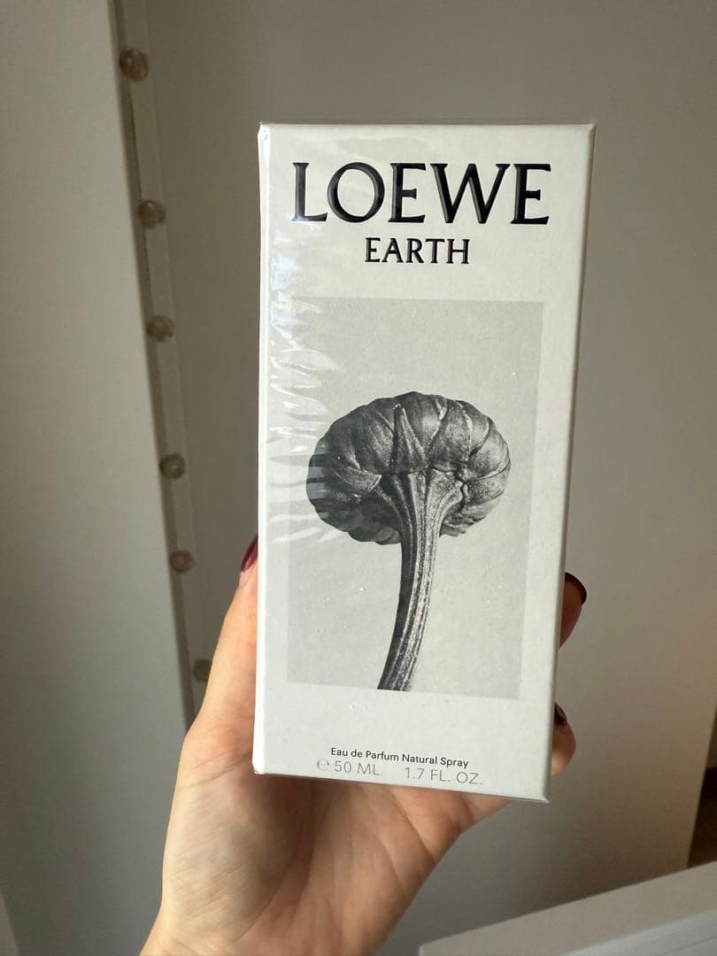 新品、未開封LOEWE EARTH Eau de Parfum 50mL