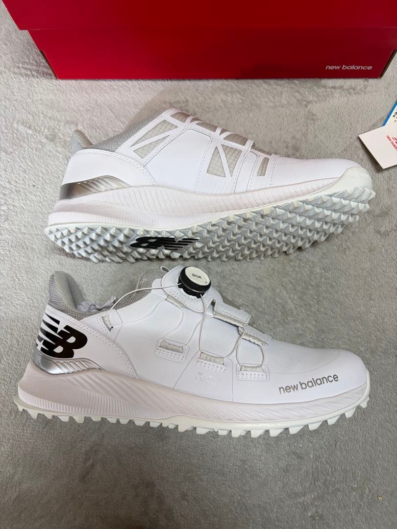 ✨️最終値下げ✨️ニューバランス ゴルフシューズ ボア UGH1001W ホワイト