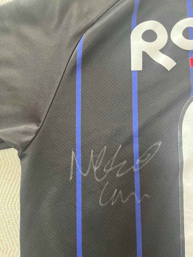 ガンバ大阪　ネタラヴィ　直筆サイン入りユニフォーム