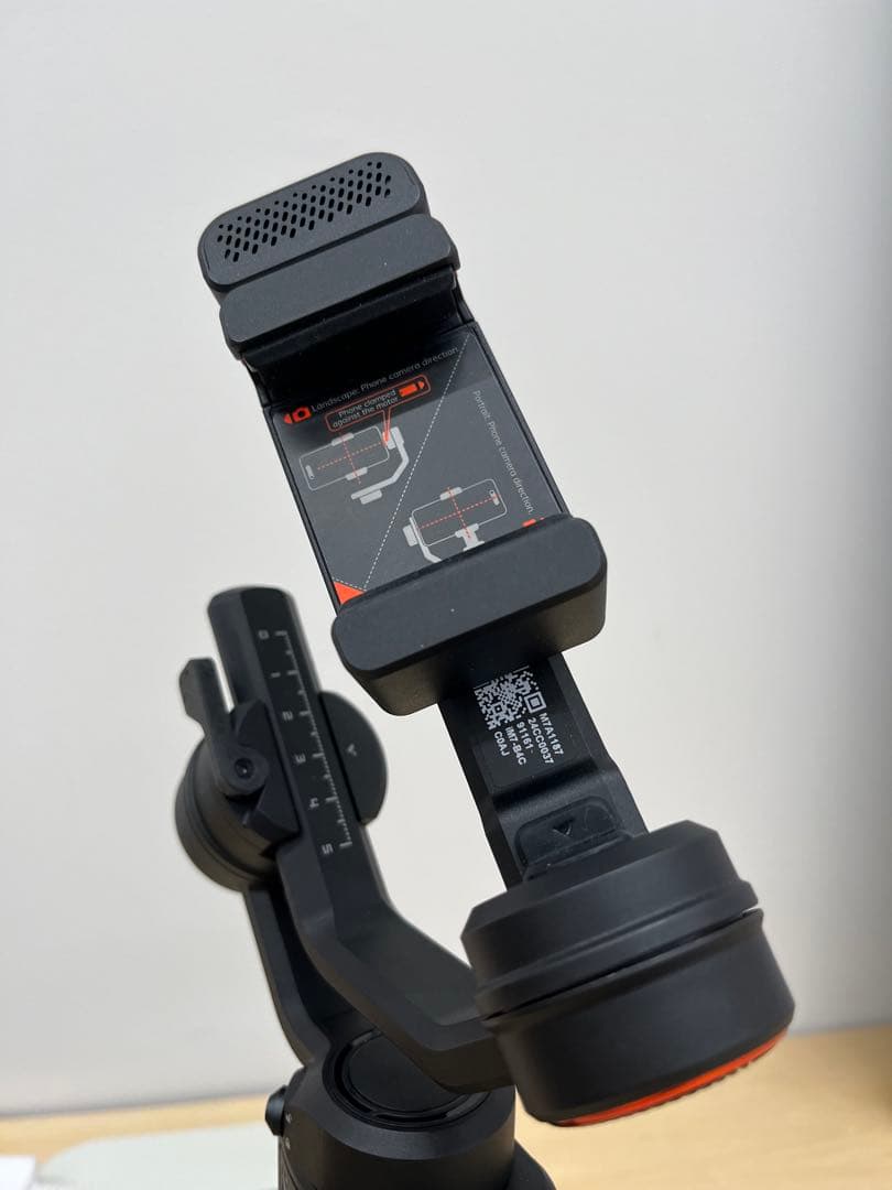 Hohem iSteady M7 スマートフォン用ジンバル