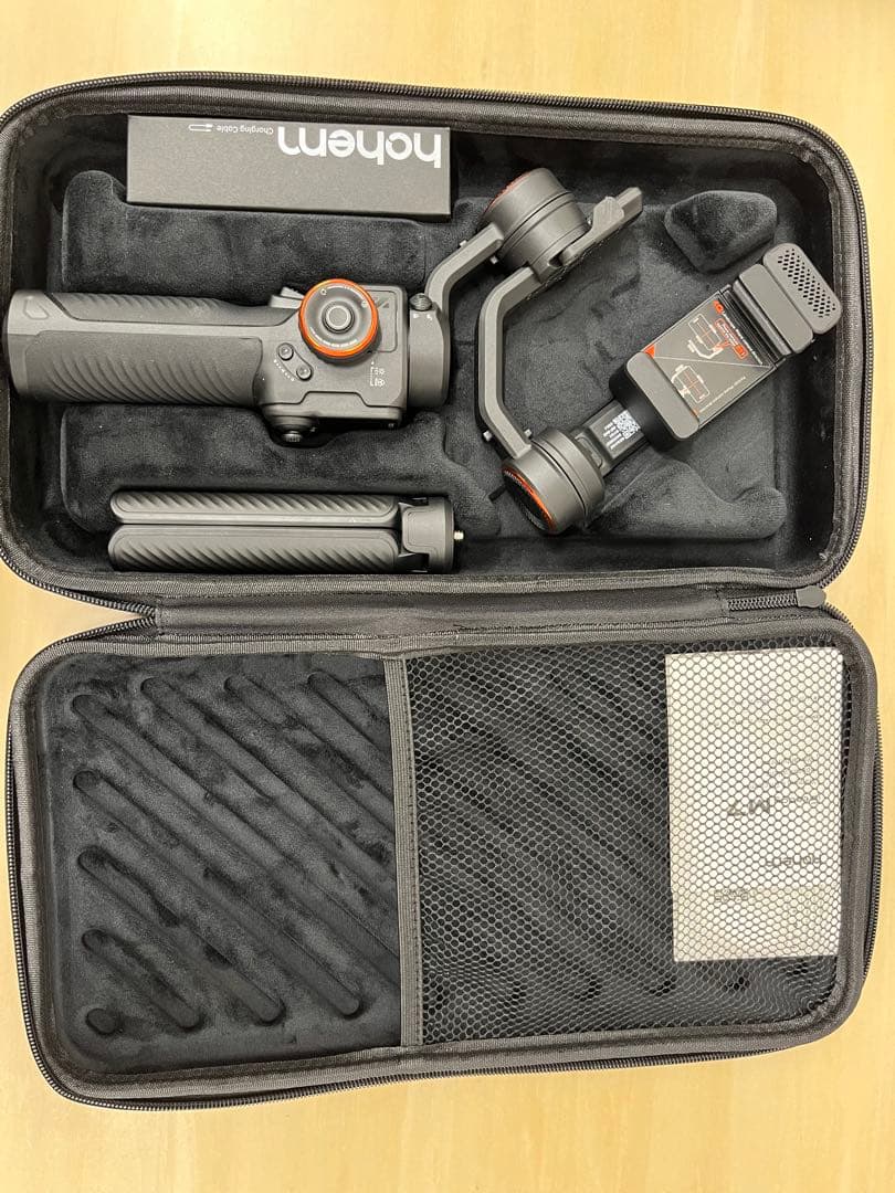 Hohem iSteady M7 スマートフォン用ジンバル