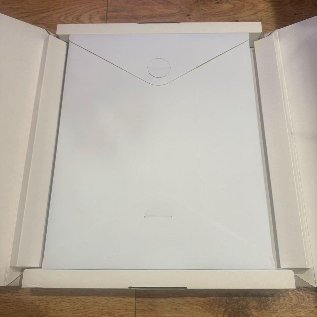 (大サイズ） Designed by Apple in California