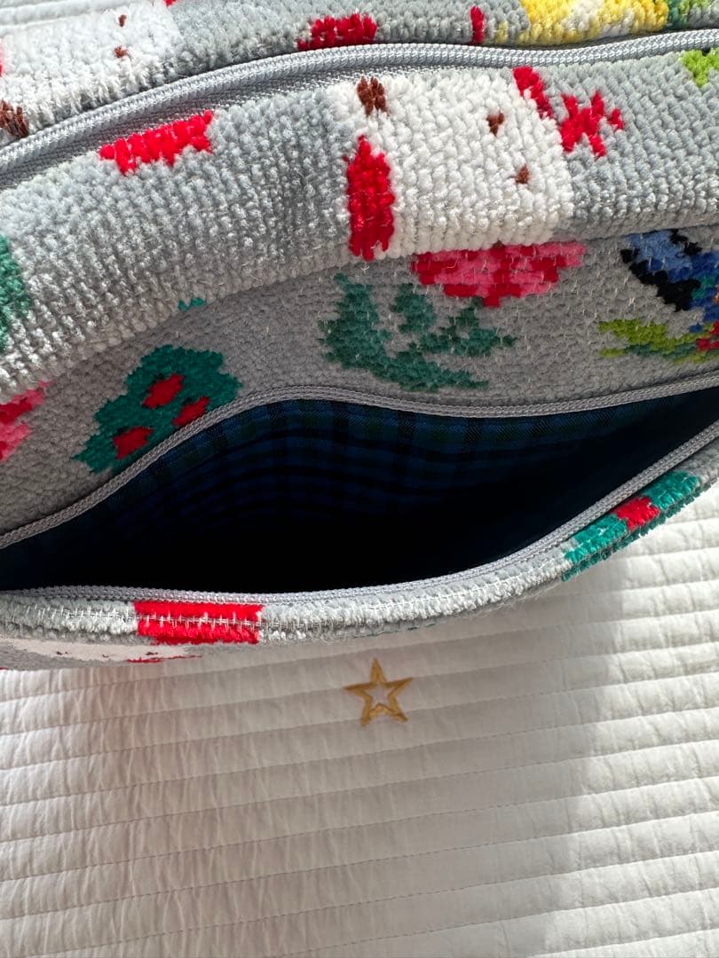 ファミリア familiar フェイラー ショルダーバッグ ハイジ