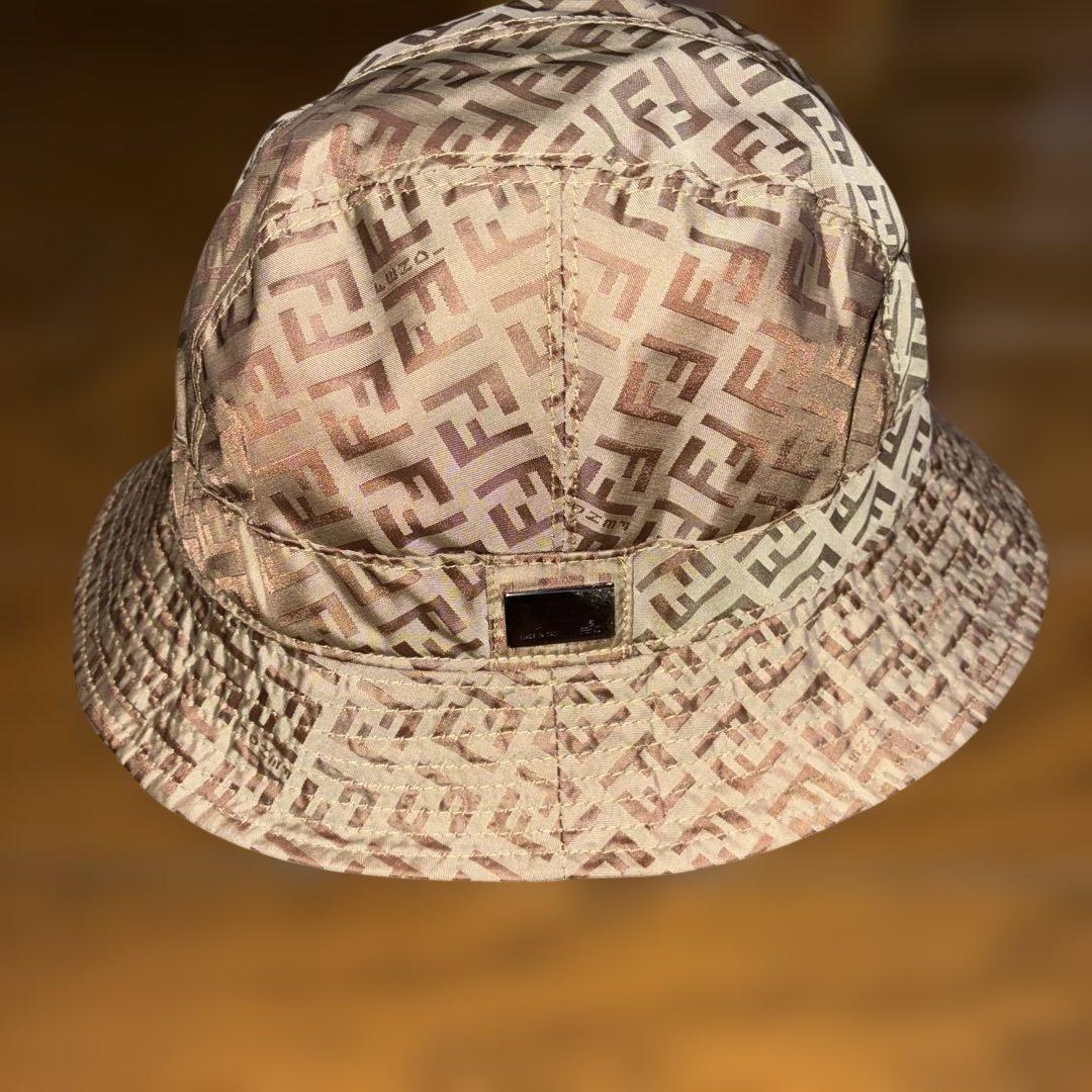 Fendi バケットハット ナイロン製