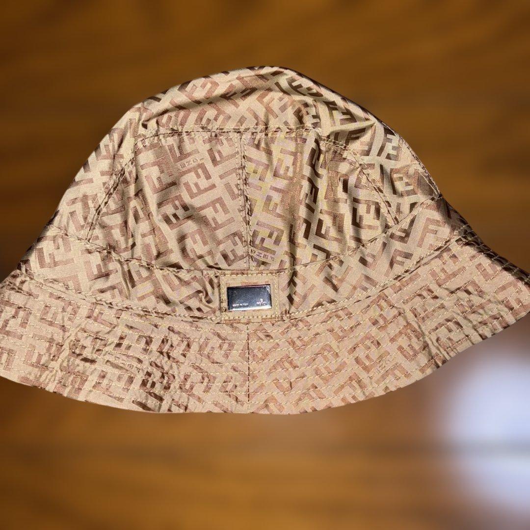 Fendi バケットハット ナイロン製