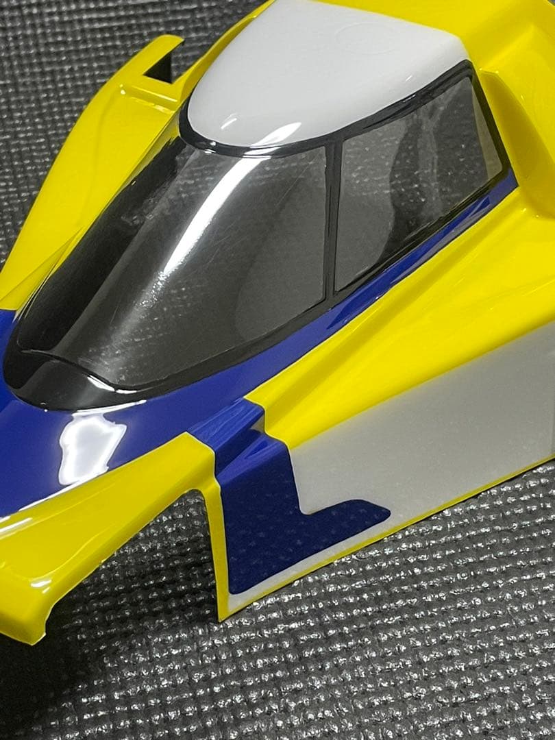 ヨコモ ドックファイター用塗装済ボディ