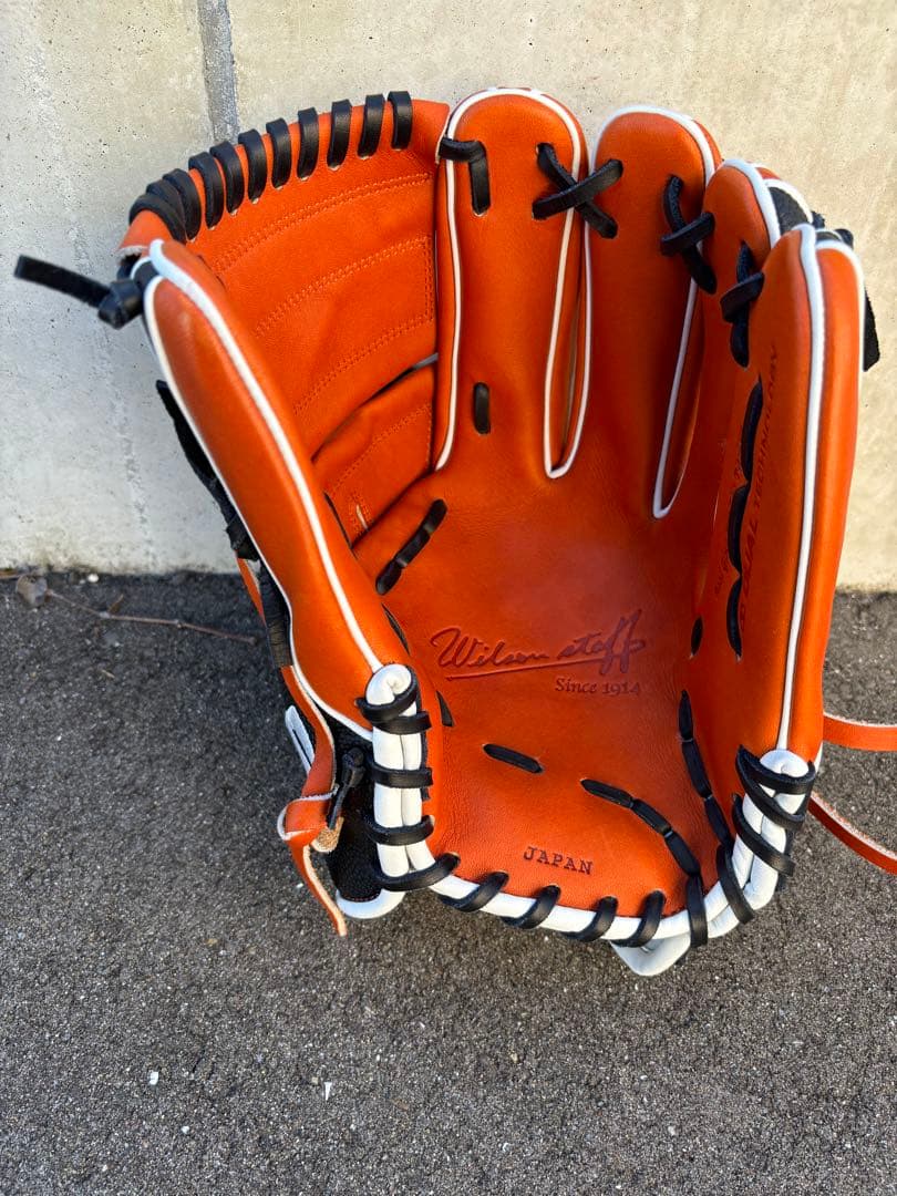 ドジャース　大谷　翔平　投手用NEWモデル 硬式　右投げ用希少グラブ期間限定価格