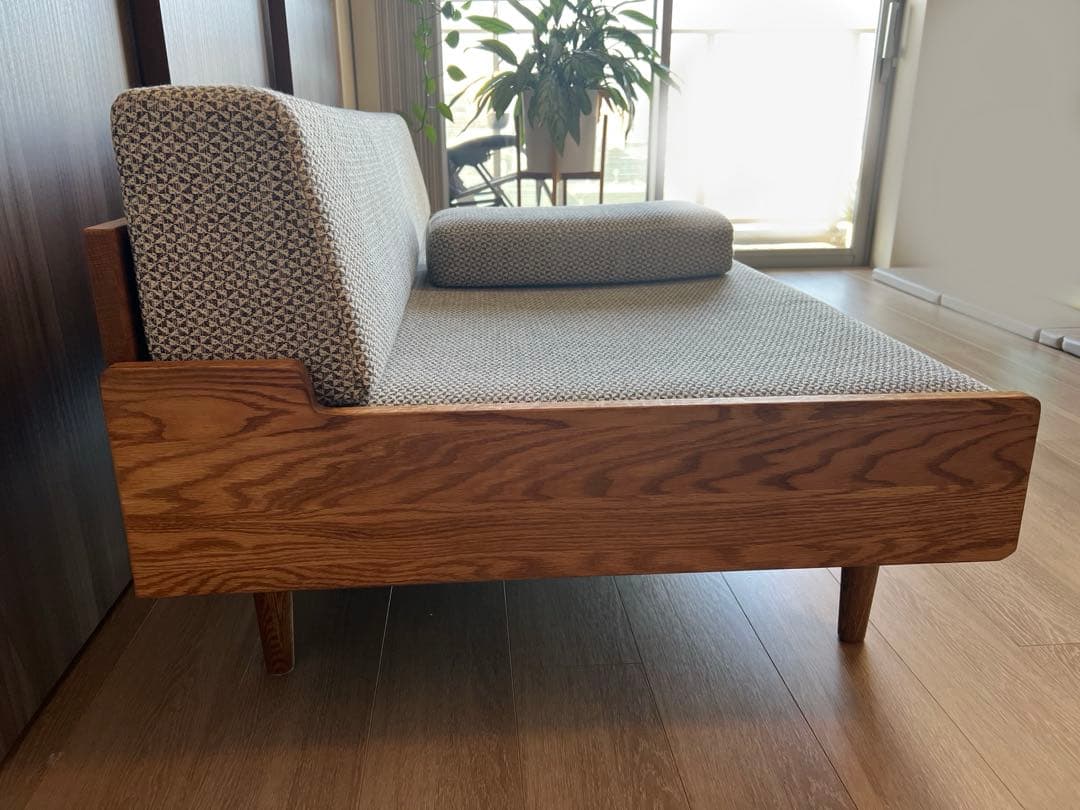 ユッパ 　momo natural DAY SOFA 2.5Pアームレスト