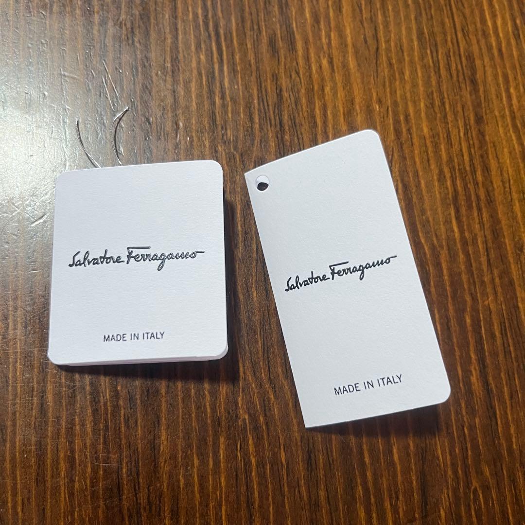 Salvatore Ferragamo シルバー ネックレス　ガンチーニ