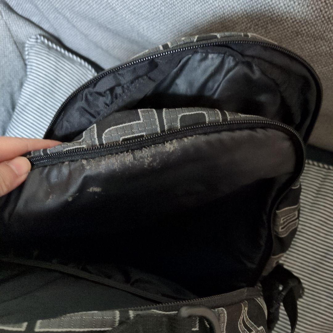 Supreme ブラック ロゴバックパック