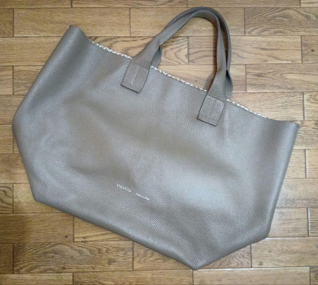 IACUCCI イアクッチ オペラ グレージュ Lサイズ