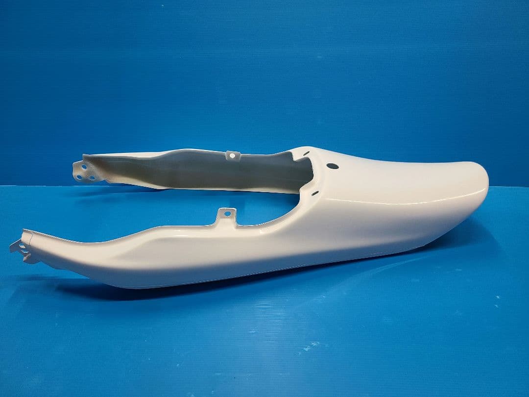 バリオス250 1型 用 Z2タイプ テールカウル 新品