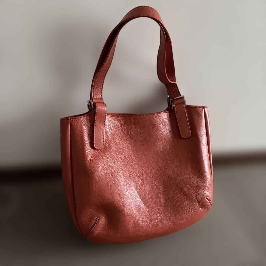 ヒロフ　ショルダーバッグ