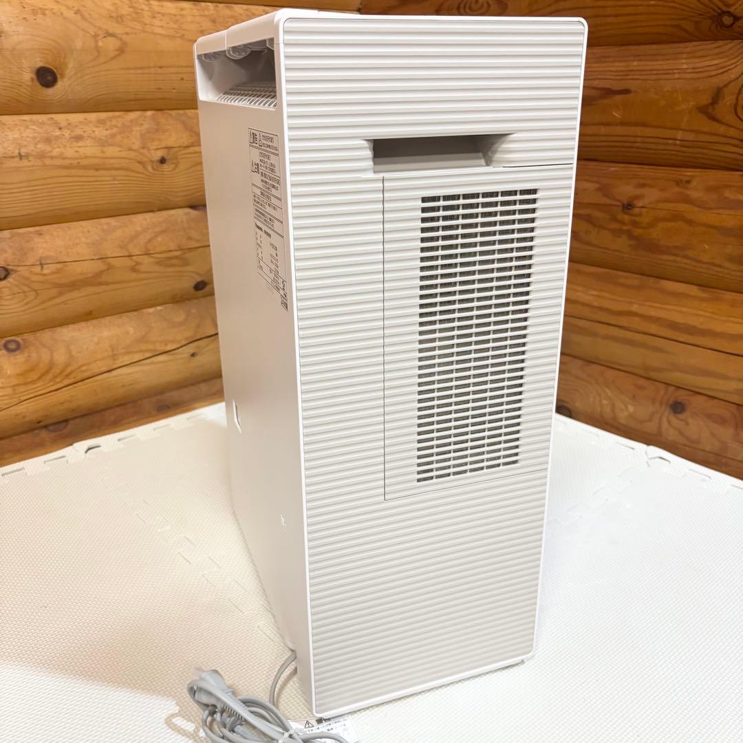 【美品】Panasonic パナソニック F-YEX120B-W 衣類乾燥除湿機