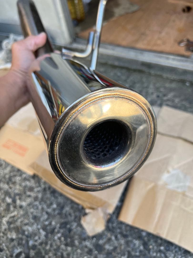 ステンレス製 ストレートタイプ マフラーホンダアクティトラック。