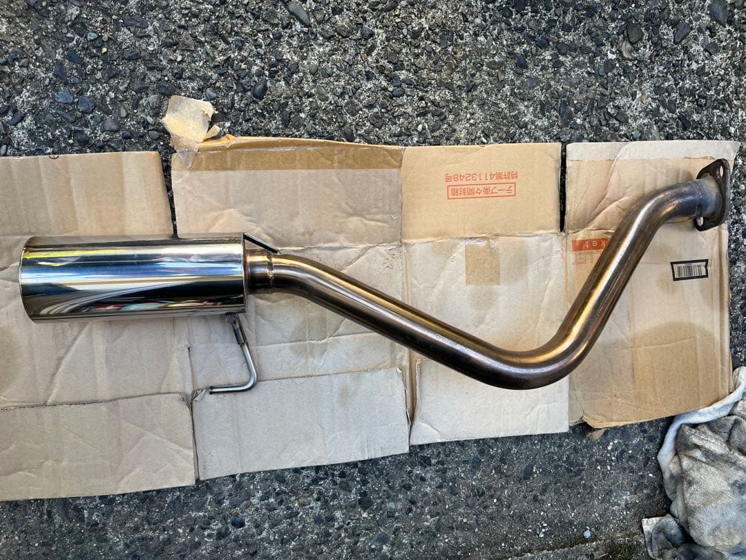 ステンレス製 ストレートタイプ マフラーホンダアクティトラック。