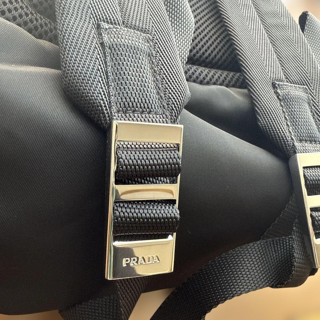 PRADA ブラック トリムバックパック(美品)