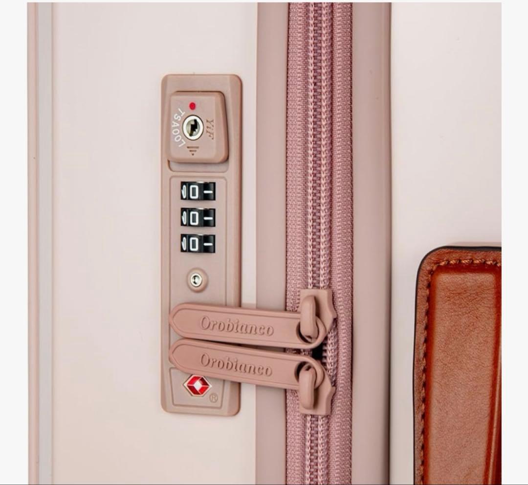 オロビアンコ　薄ピンク キャリーケース34L レザーラベル付き