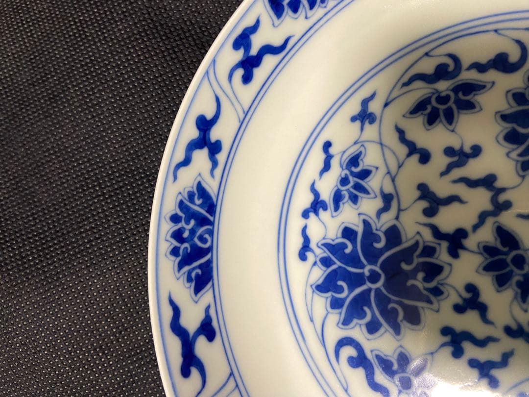 中国古美術 大清光緒年製　青花纏枝蓮文皿　染付