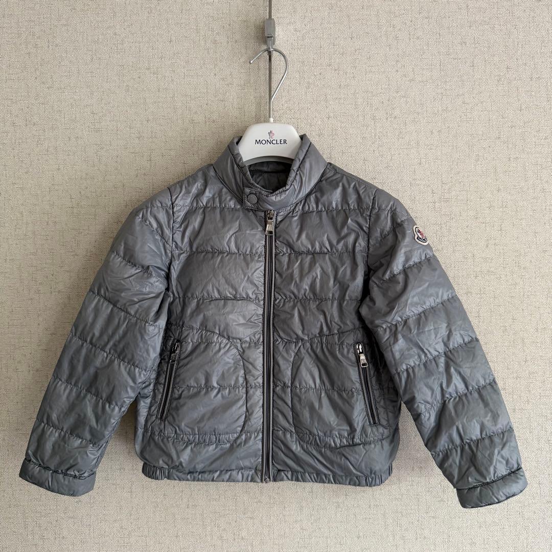 〈クリーニング済み〉モンクレール ダウンジャケット ワッペン有り 男女兼用
