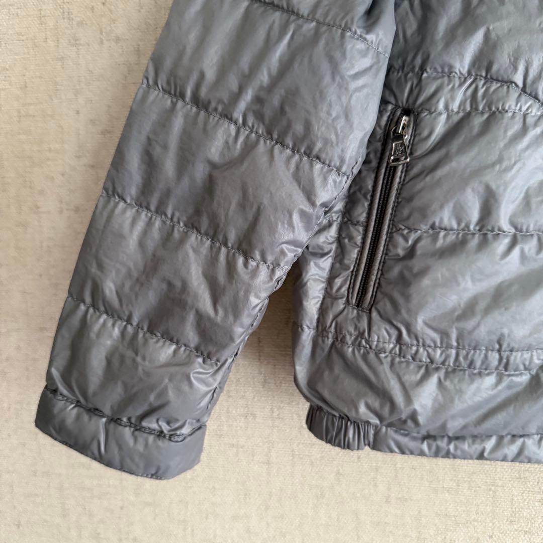 〈クリーニング済み〉モンクレール ダウンジャケット ワッペン有り 男女兼用