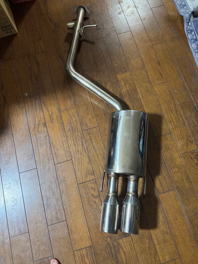 220系　クラウンガナドールマフラー