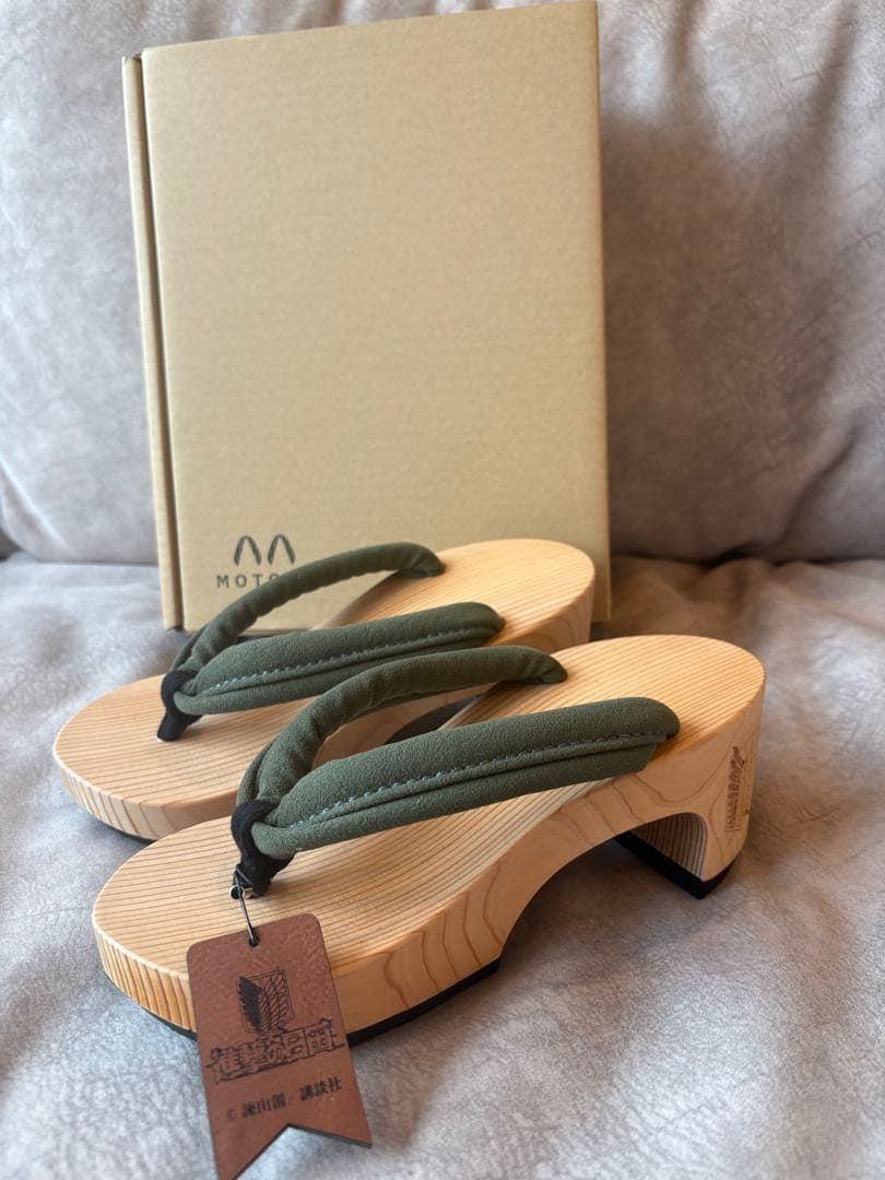 進撃の巨人　進撃の日田　下駄