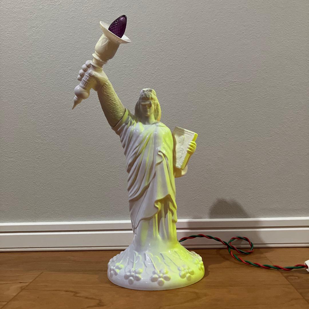 magma ICE Venus ランプ　白×蛍光イエロー×蛍光ピンク