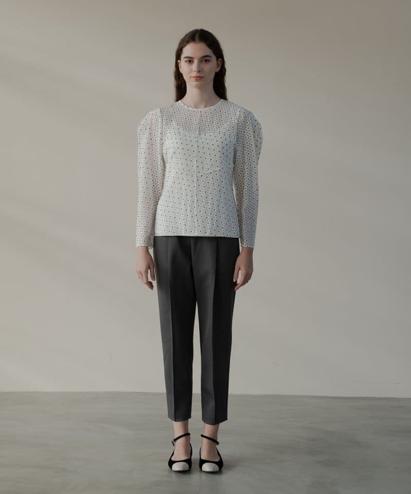 【新品未使用・タグ付き】OHGA マシュマロパンツ 黒 普通丈М