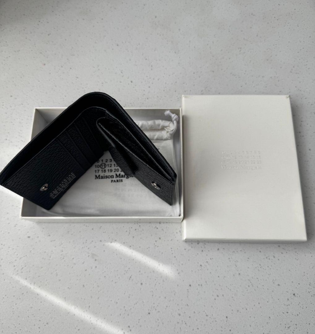 Maison Margiela ブラックレザー二つ折り財布