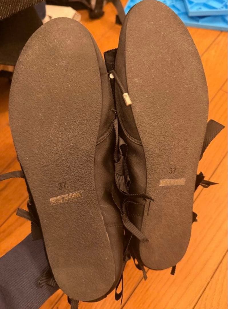 テリー田中　TSURU ブラック フラットシューズ