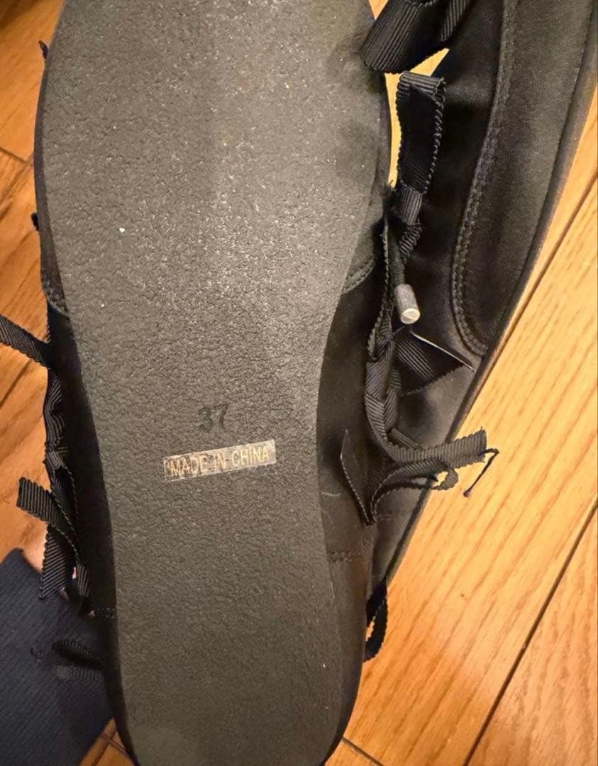 テリー田中　TSURU ブラック フラットシューズ