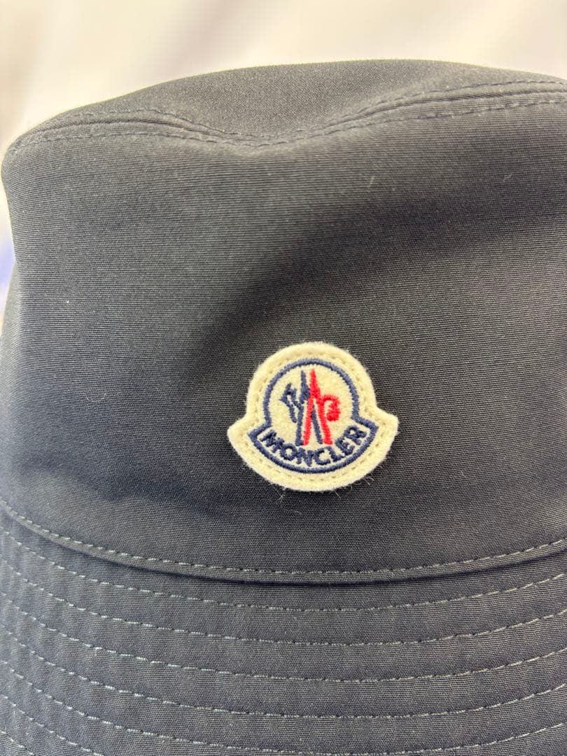 最終値下げ。Moncler ブラック バケットハット　サイズS 男女兼用