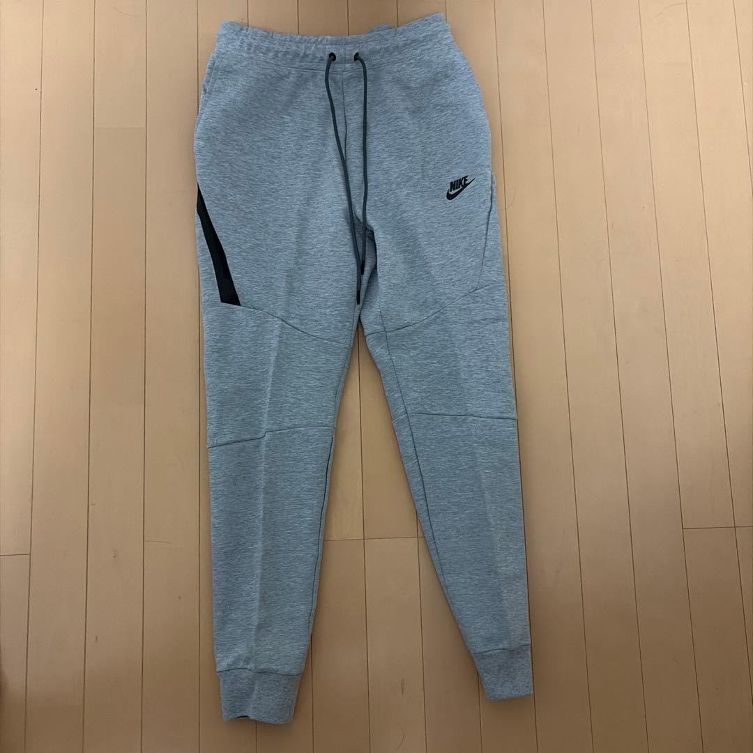NIKE ナイキ　スウェット　パンツ未使用　Ｌサイズ 805163-063
