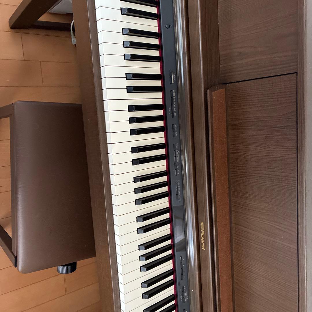 電子ピアノ　RolandLX-7