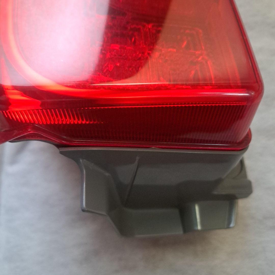 ダイハツ★タント★タントカスタム★LA600S★テールランプ★左右セット★美品