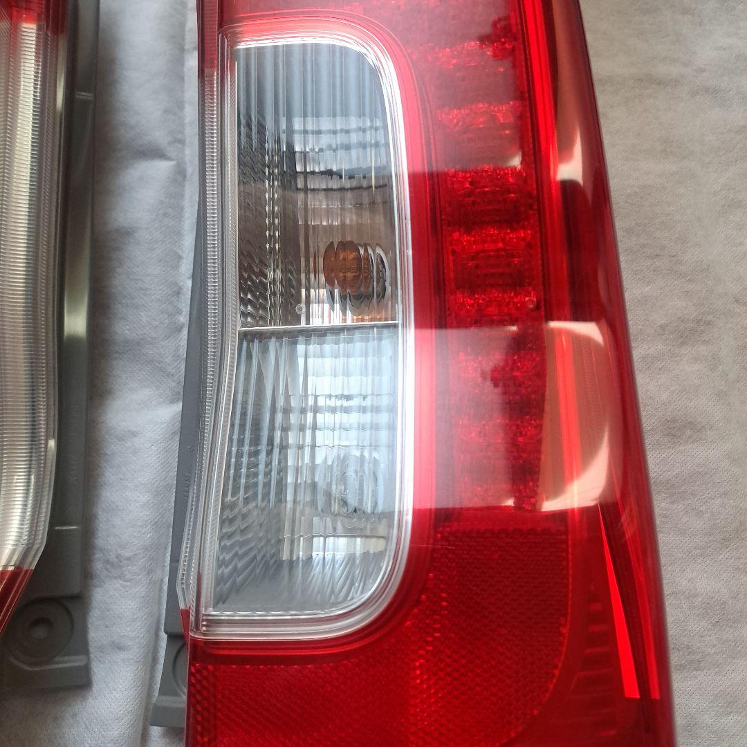 ダイハツ★タント★タントカスタム★LA600S★テールランプ★左右セット★美品