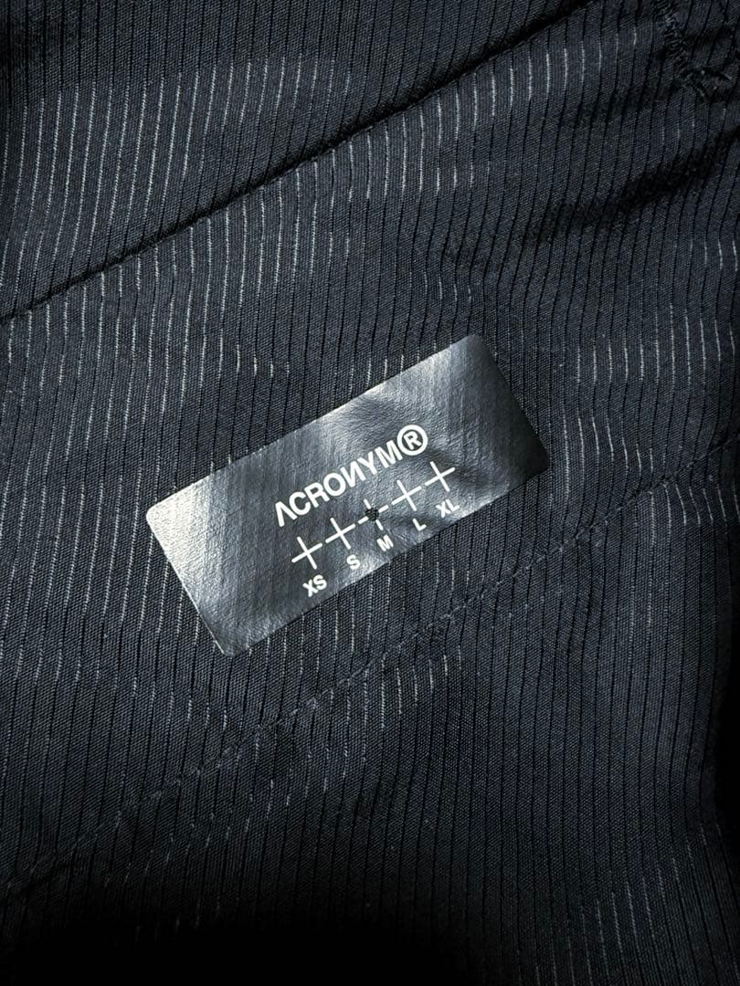美品ACRONYM P30A-E ブラック M サルエルパンツ