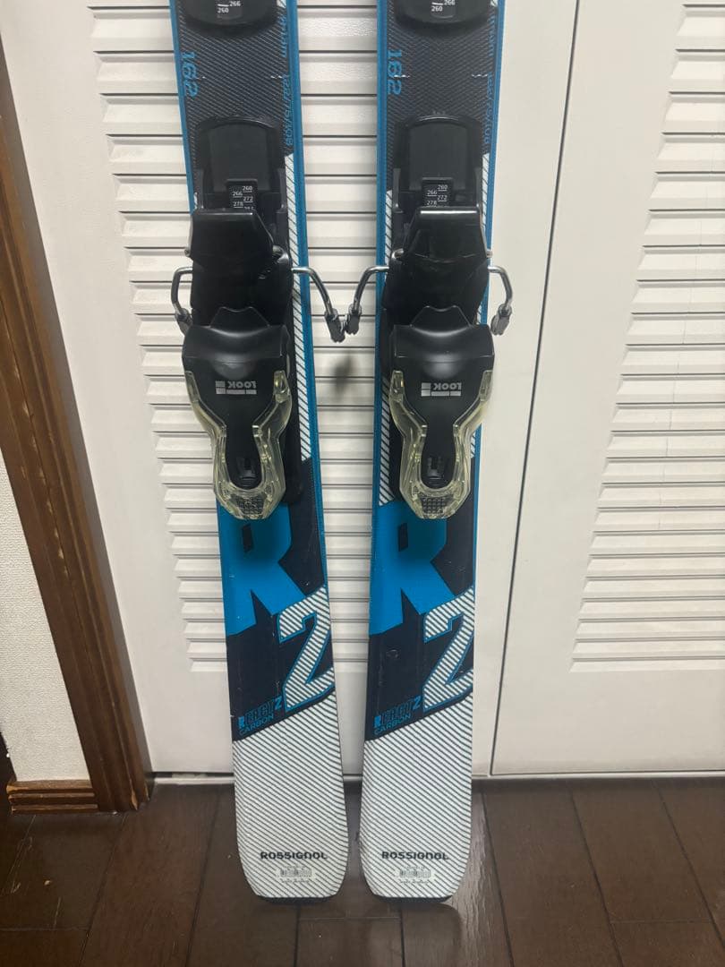 ロシニョール ROSSIGNOL REACT R2 162cm