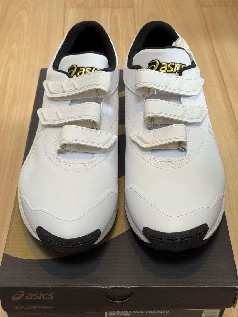 【新品未使用】28cm (白)アシックス/GOLDSTAGE TRAINER