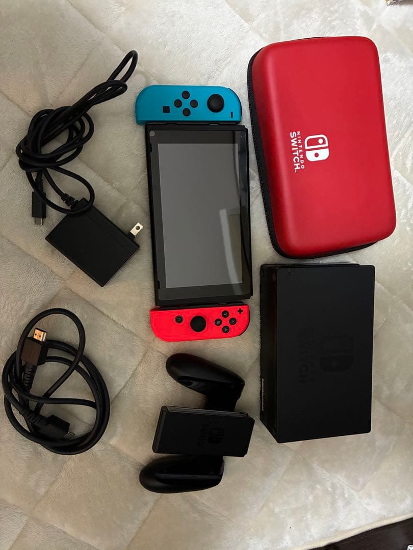 Nintendo Switch 本体 青赤Joy-Con 付属品あり