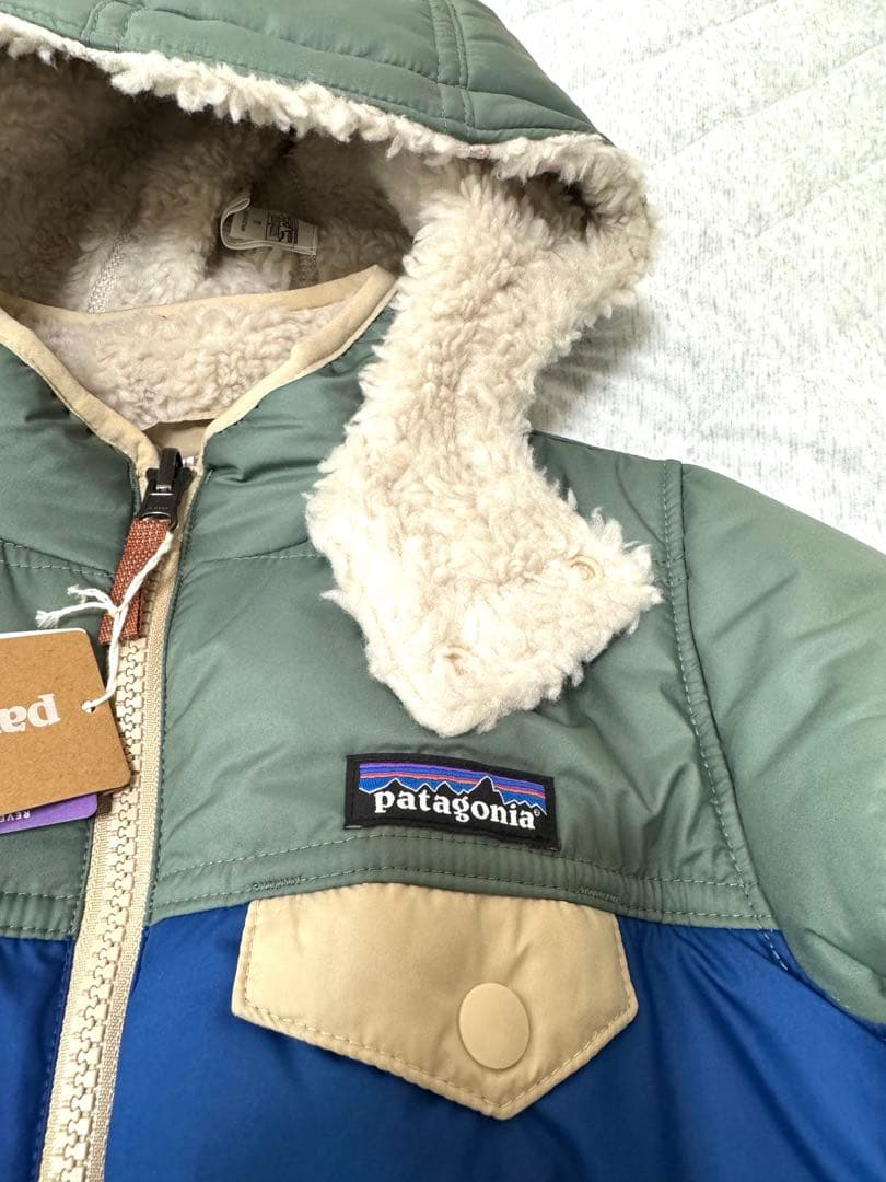 ☆新品未使用☆ patagonia リバーシブルジャケット 5T