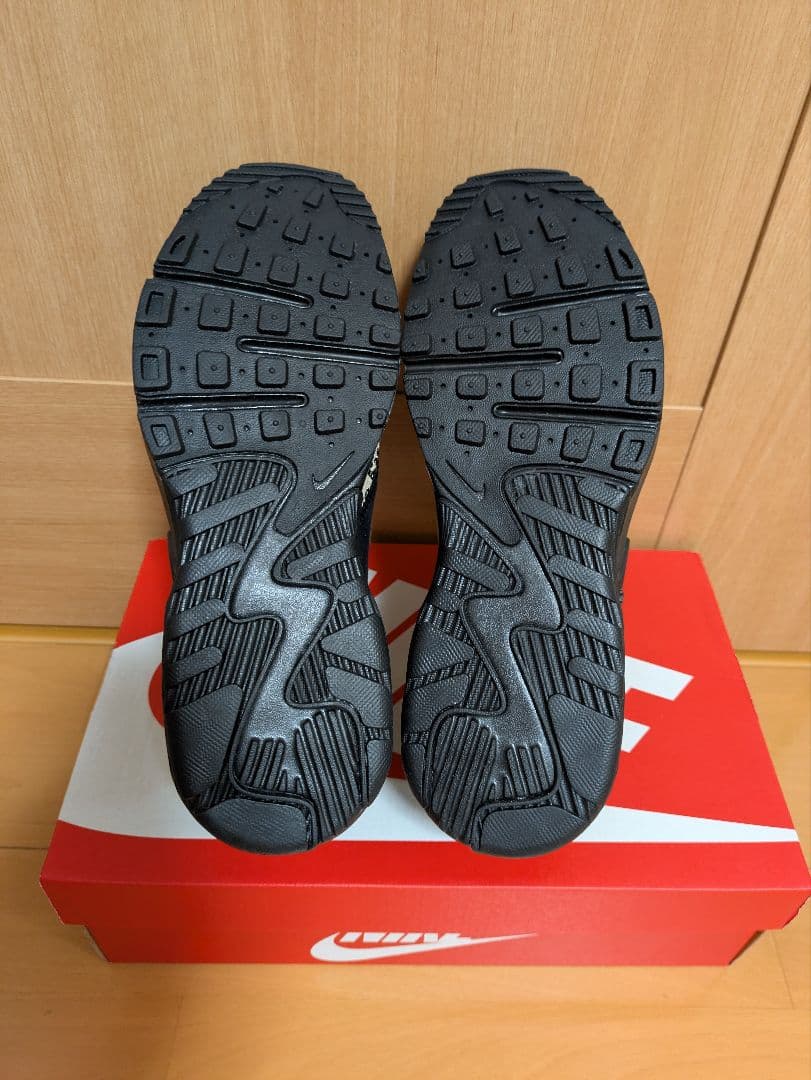 NIKE ブラック レオパード スニーカー