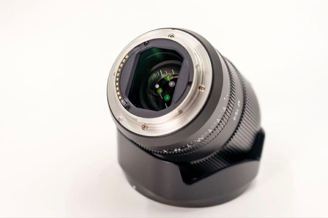 TTArtisan AF 75mm f2 Eマウント