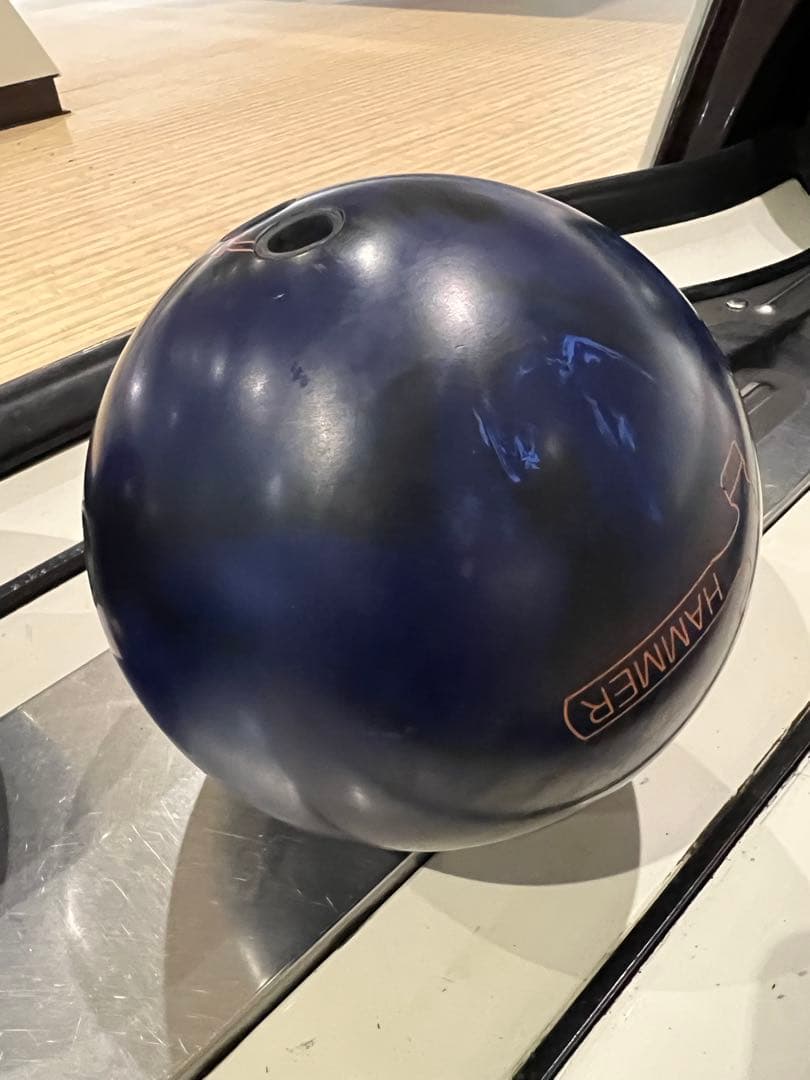 ボウリング　ボール　ダークウェブ　15P 美品　プラグ無し